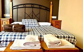 Apartamentos Turisticos Cuirgu